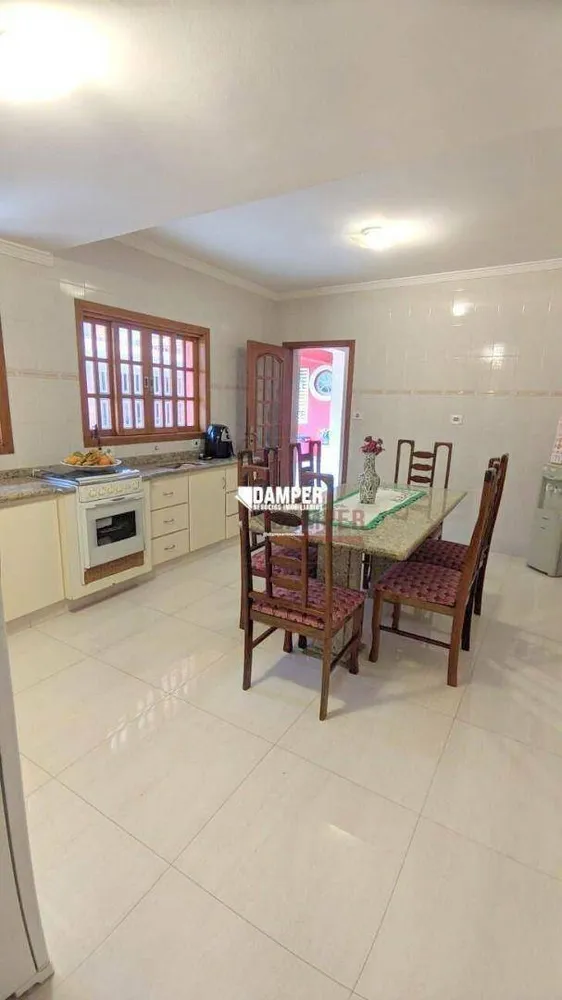 Sobrado, 3 quartos, 360 m² - Foto 9