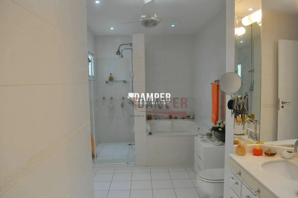 Sobrado, 8 quartos, 585 m² - Foto 10