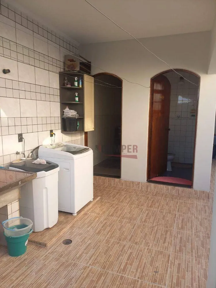 Casa, 3 quartos, 200 m² - Foto 4