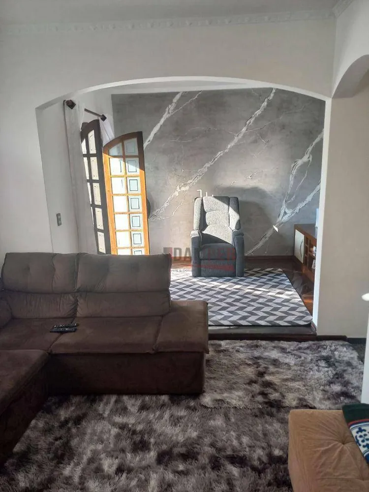 Casa, 3 quartos, 200 m² - Foto 6