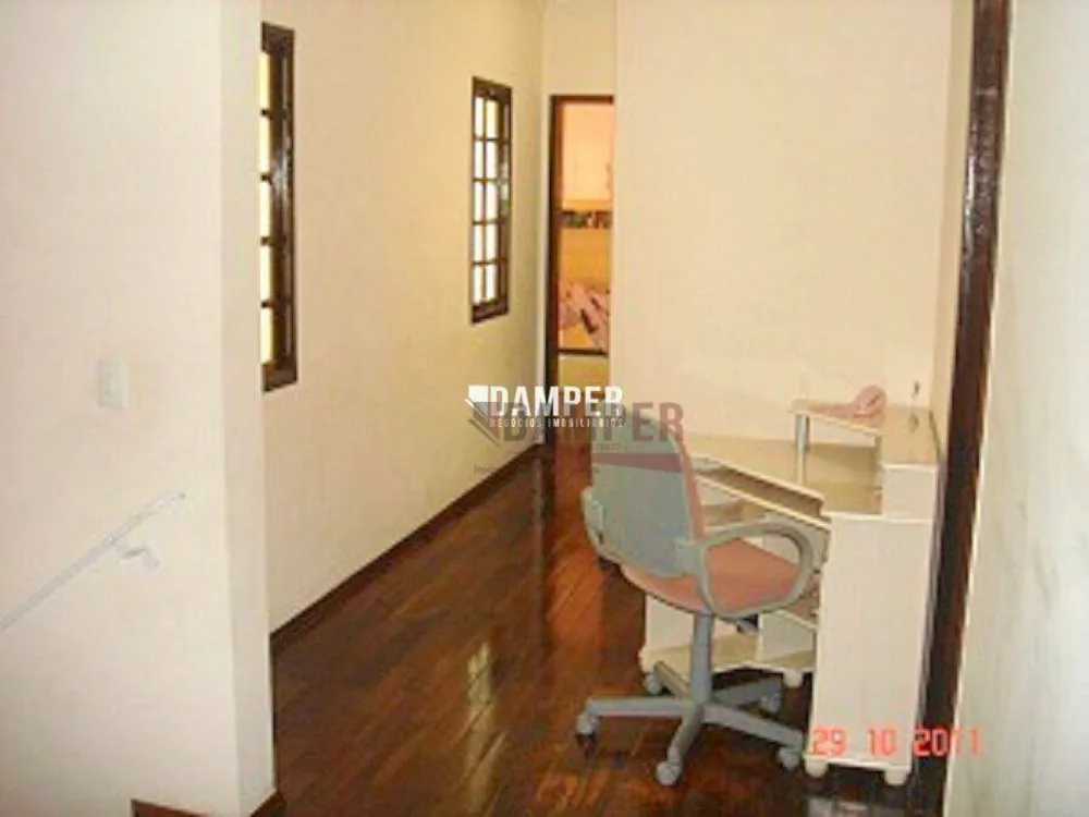 Sobrado, 4 quartos, 384 m² - Foto 1