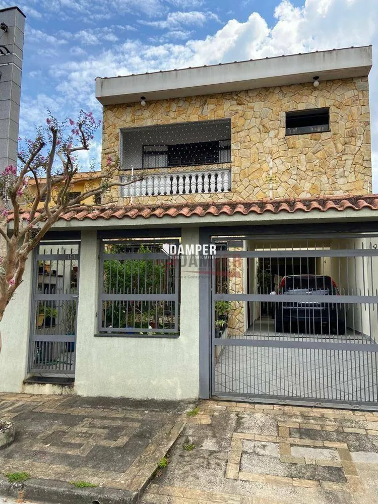 Sobrado, 3 quartos, 191 m² - Foto 2