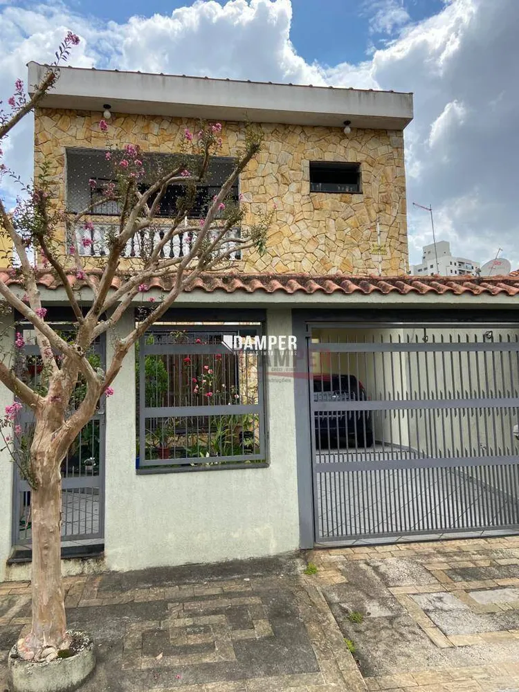 Sobrado, 3 quartos, 191 m² - Foto 1
