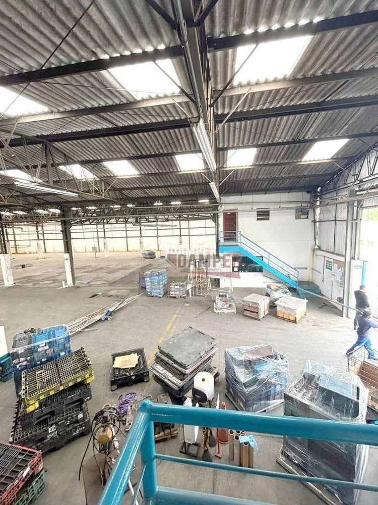 Depósito-Galpão, 3700 m² - Foto 1