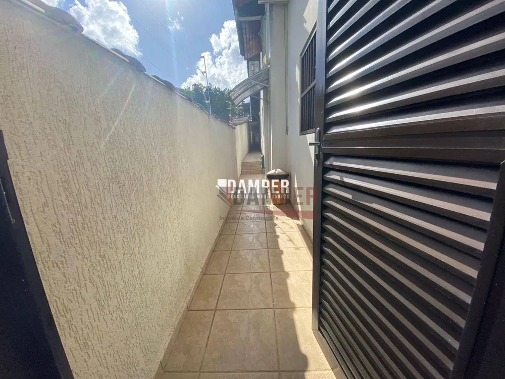 Sobrado, 3 quartos, 400 m² - Foto 1