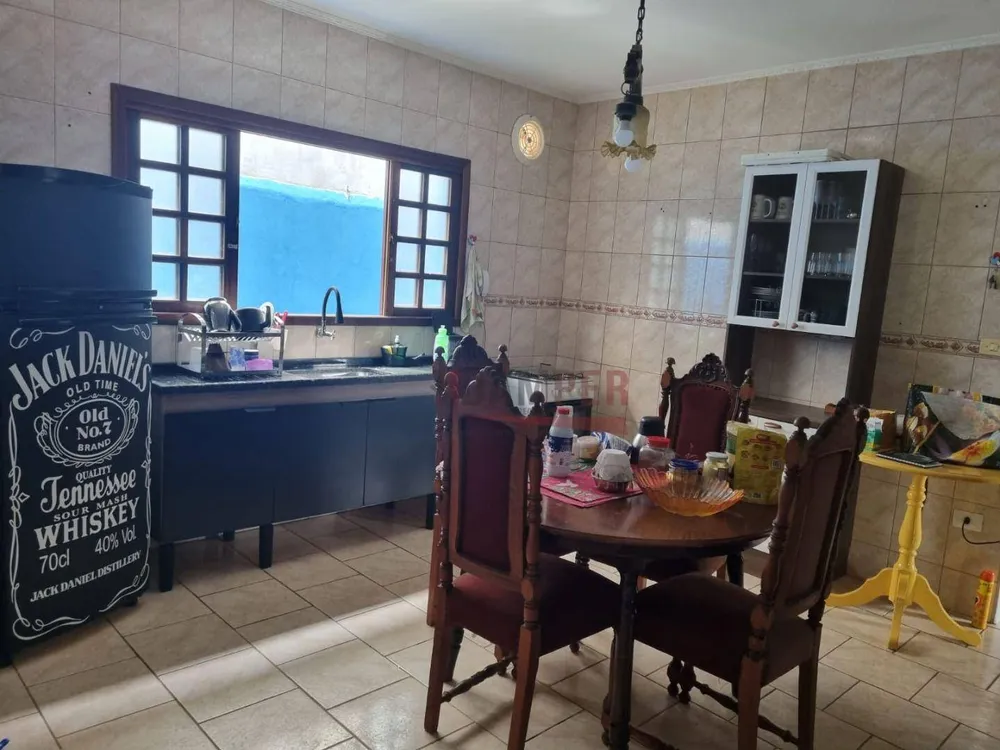 Chácara, 3 quartos, 1257 m² - Foto 7