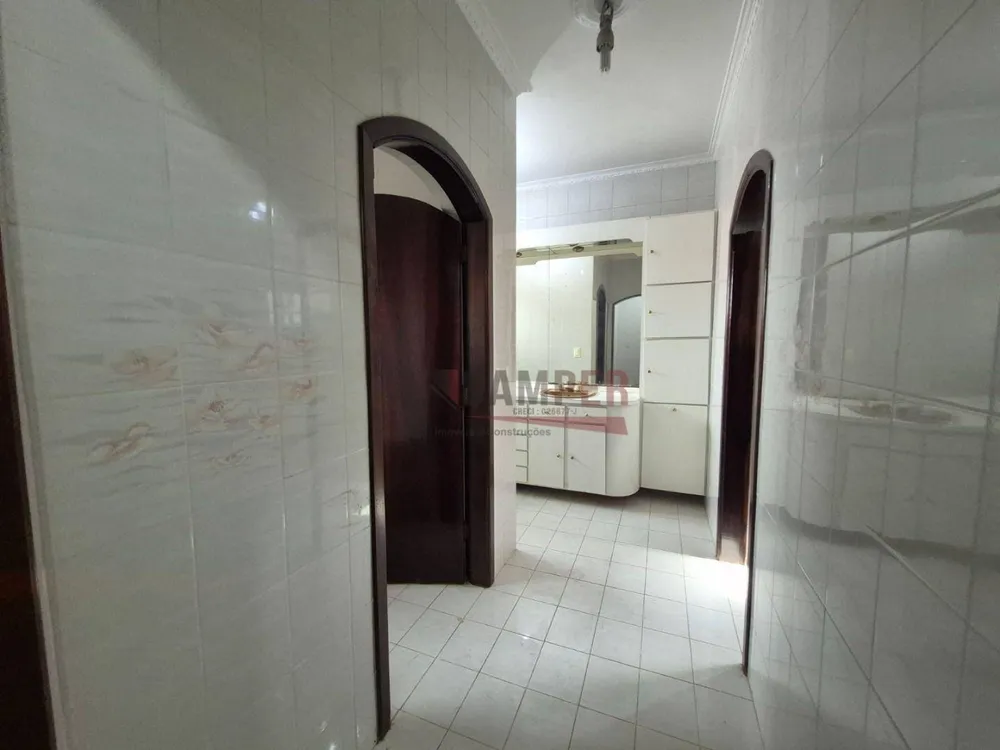 Sobrado, 3 quartos, 319 m² - Foto 10
