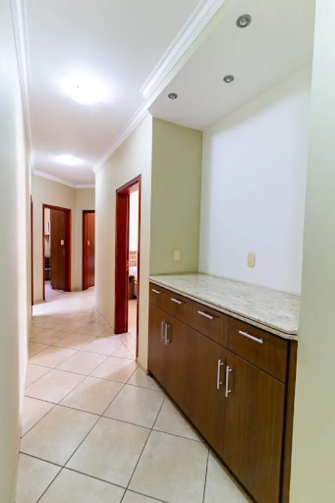 Casa, 4 quartos, 275 m² - Foto 4