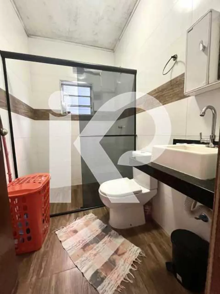 Casa de Vila à venda com 3 quartos, 216m² - Foto 5