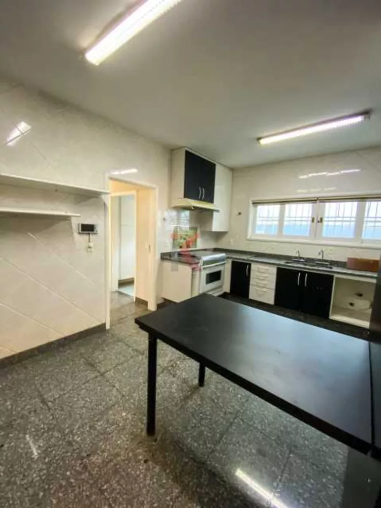 Casa de Condomínio à venda com 3 quartos, 358 - Foto 12