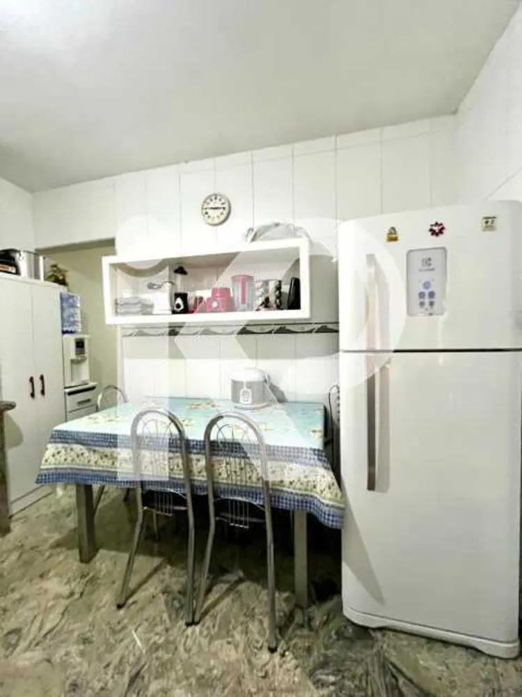 Casa, 2 quartos, 245 m² - Foto 10