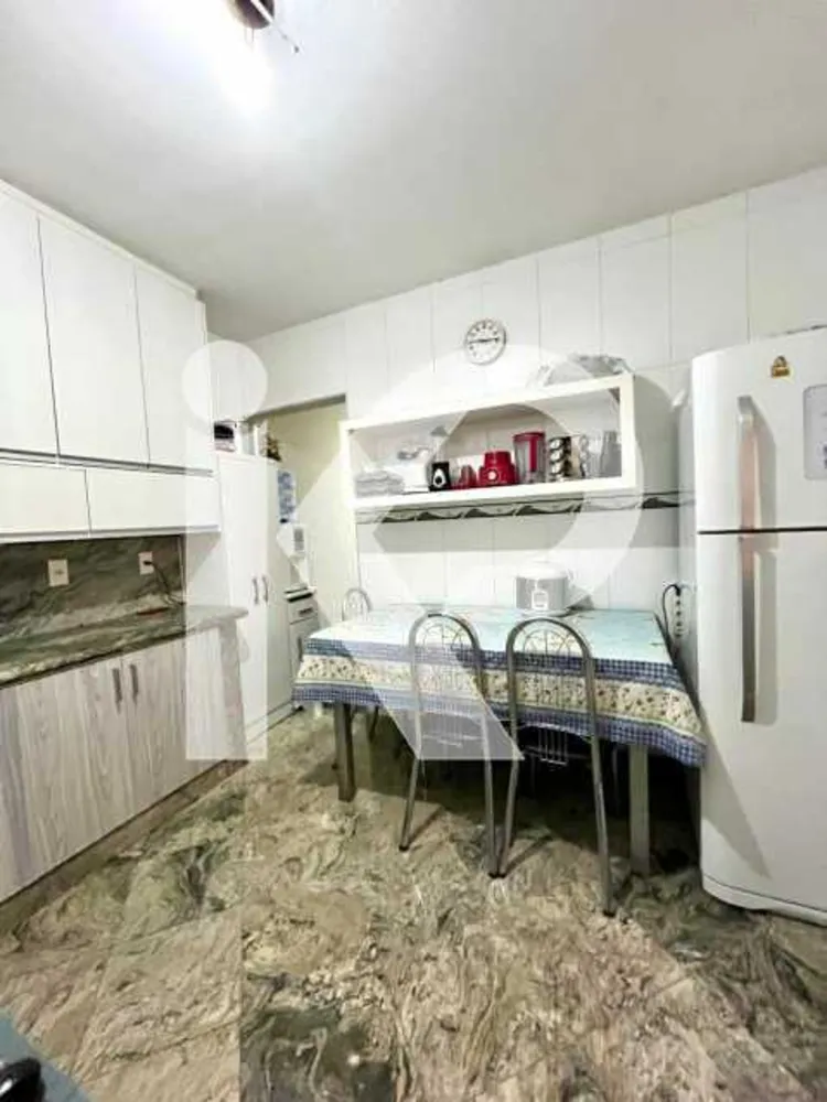 Casa, 2 quartos, 245 m² - Foto 9