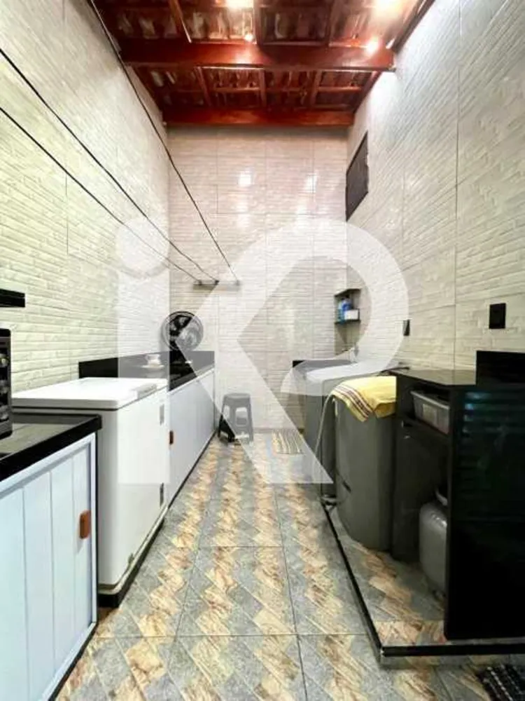 Casa, 2 quartos, 245 m² - Foto 12