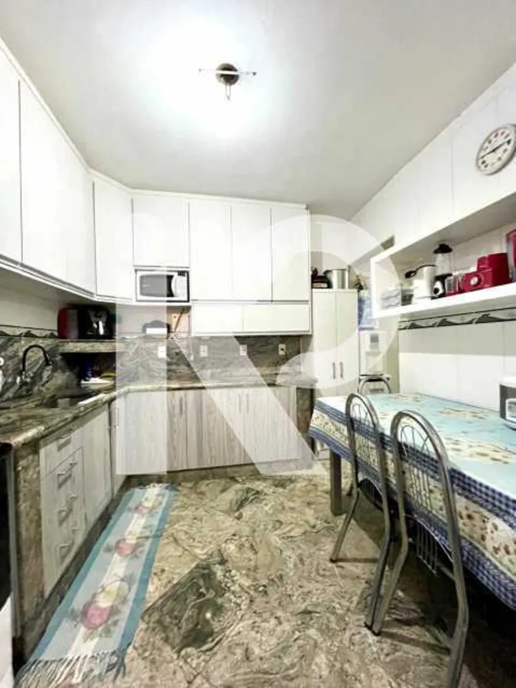 Casa, 2 quartos, 245 m² - Foto 8