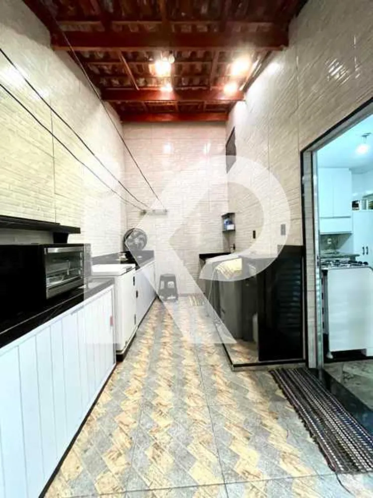 Casa, 2 quartos, 245 m² - Foto 13