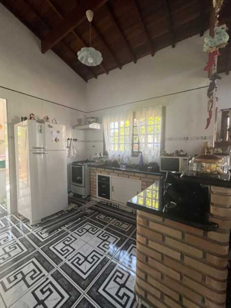 Chácara à venda com 4 quartos, 310m² - Foto 14