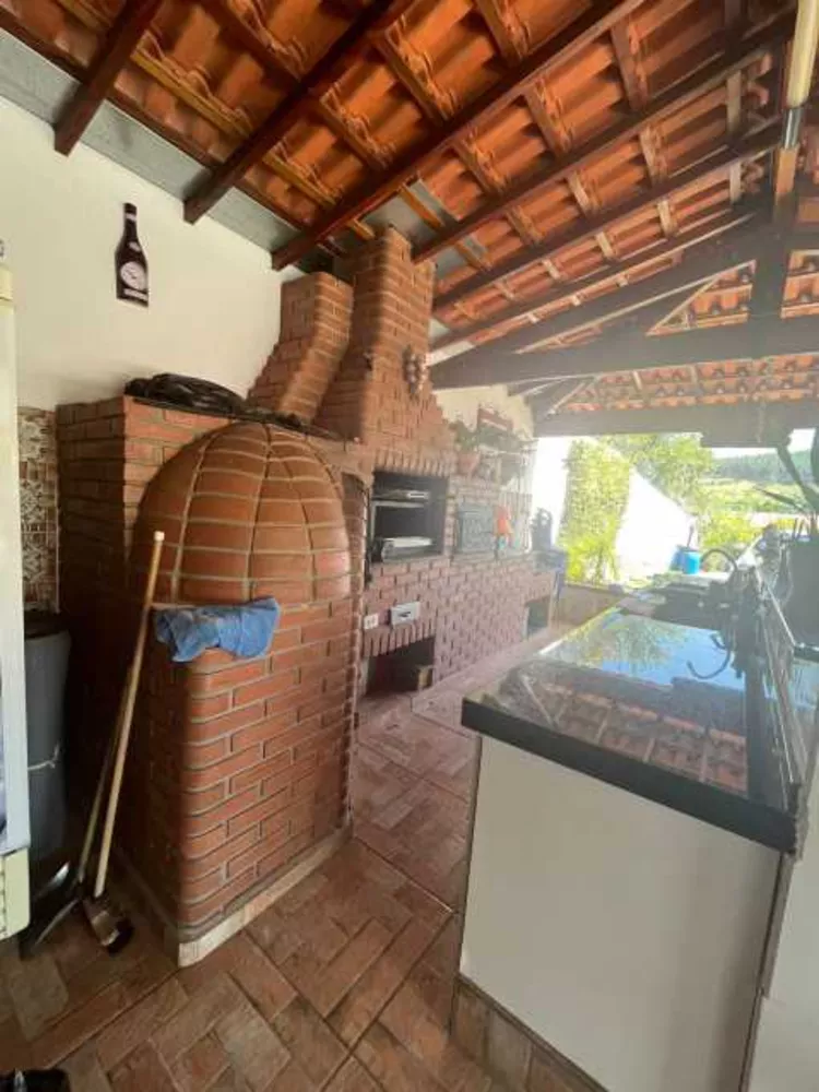 Chácara à venda com 4 quartos, 310m² - Foto 8