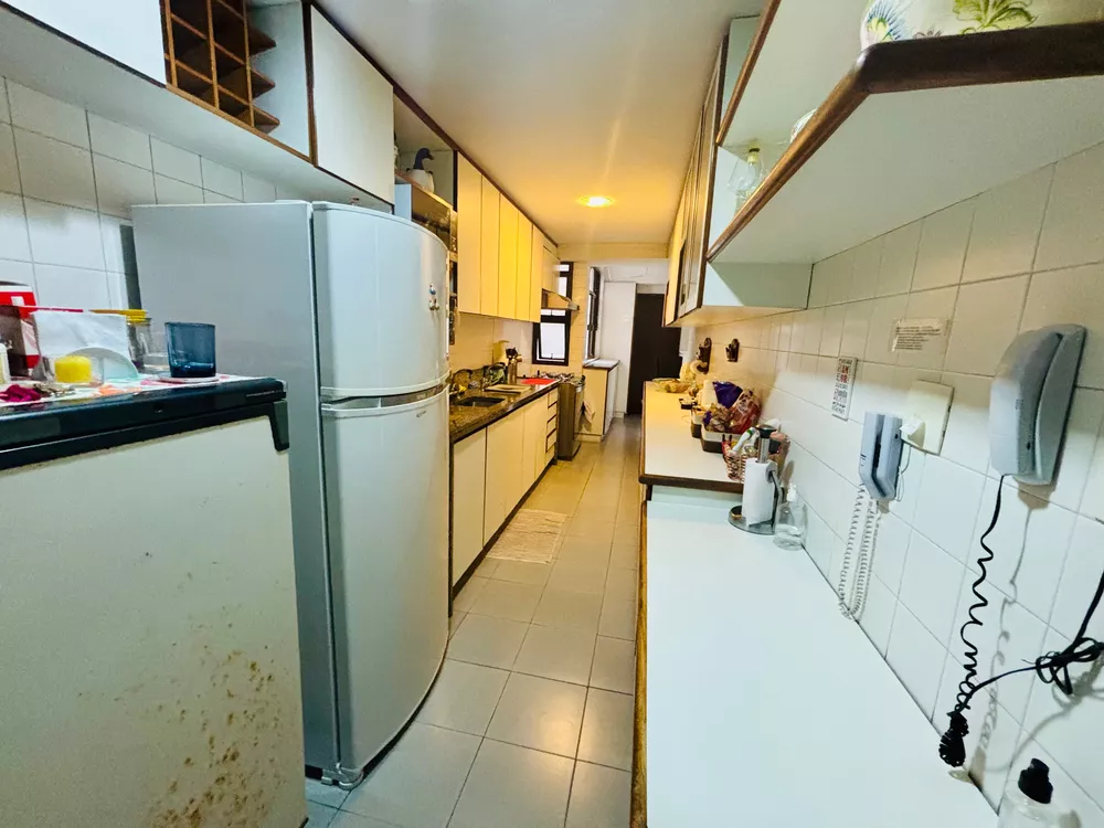 Apartamento, 3 quartos, 145 m² - Foto 1