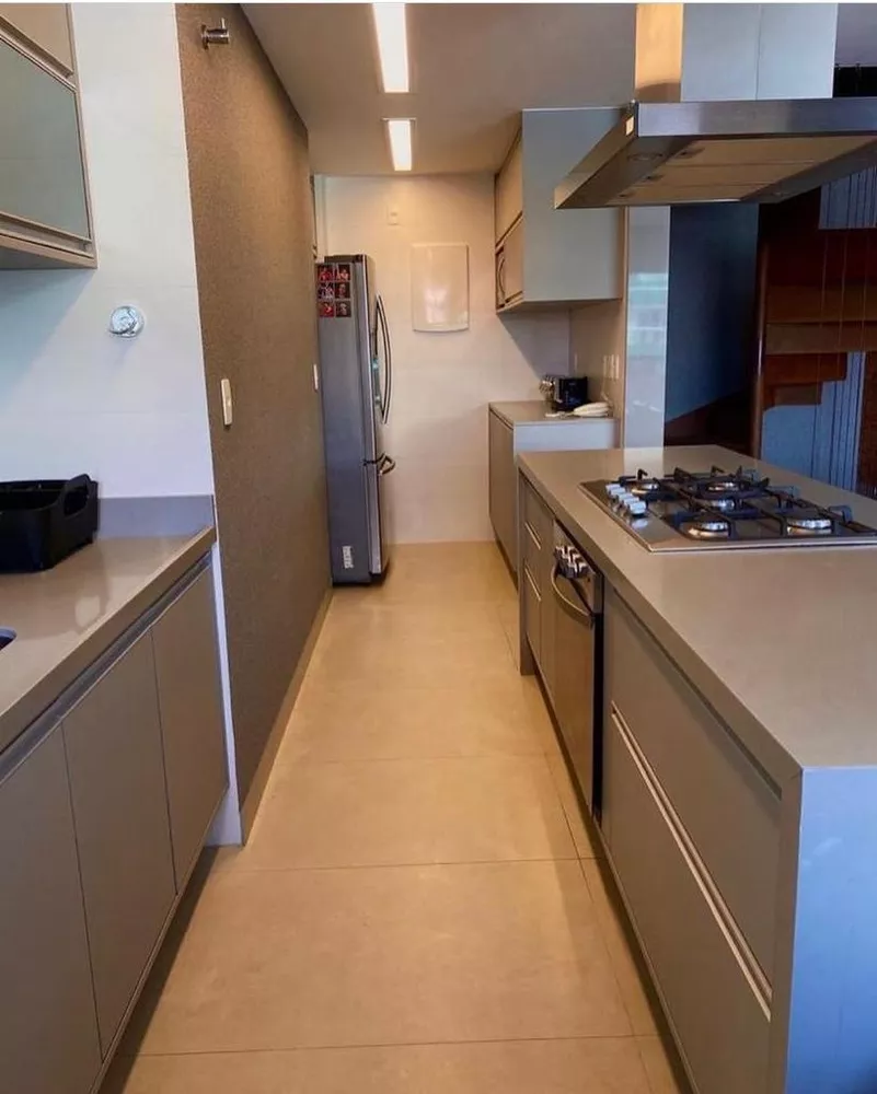 Cobertura à venda com 2 quartos, 185m² - Foto 4