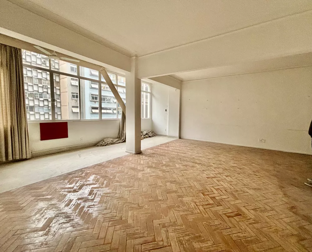 Apartamento à venda com 3 quartos, 171m² - Foto 3