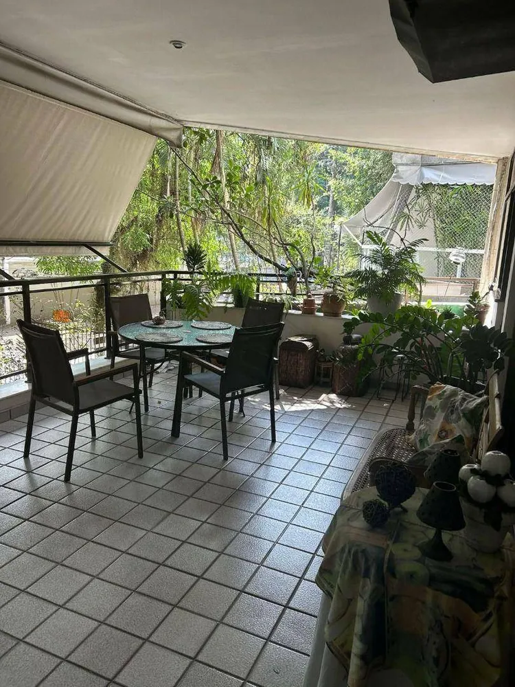 Apartamento, 3 quartos, 146 m² - Foto 2