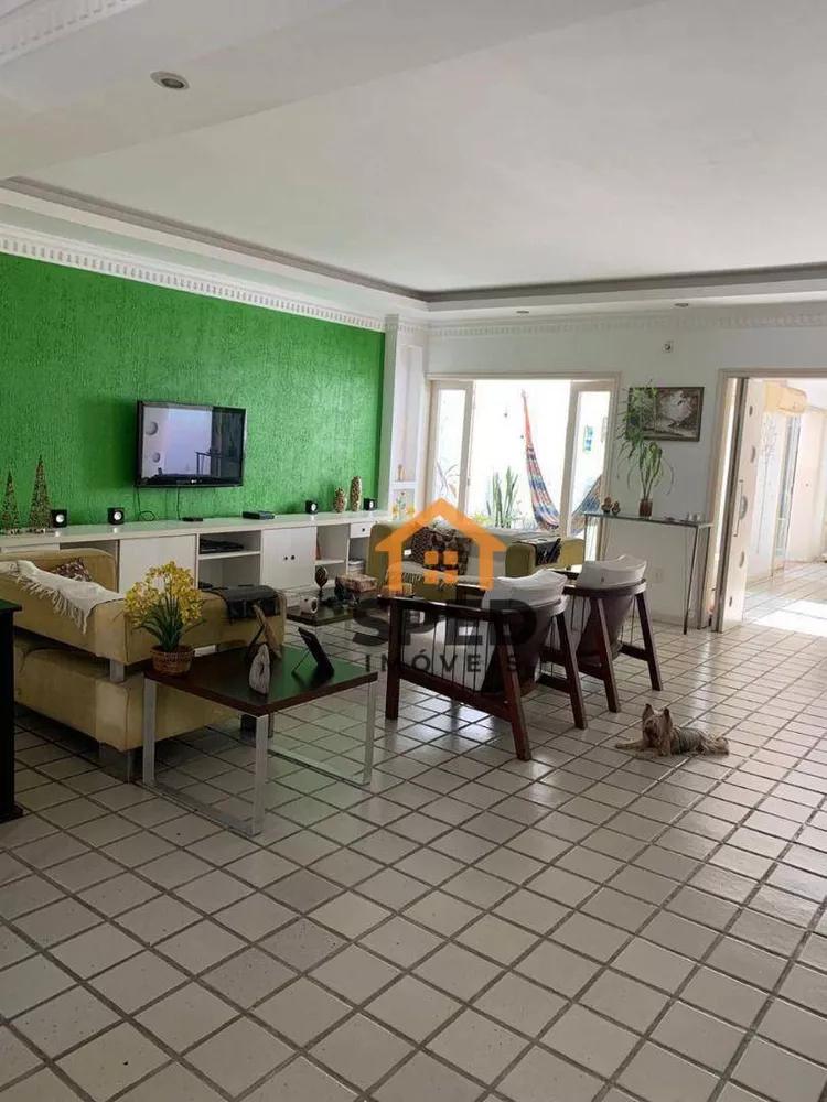Casa, 4 quartos, 325 m² - Foto 32