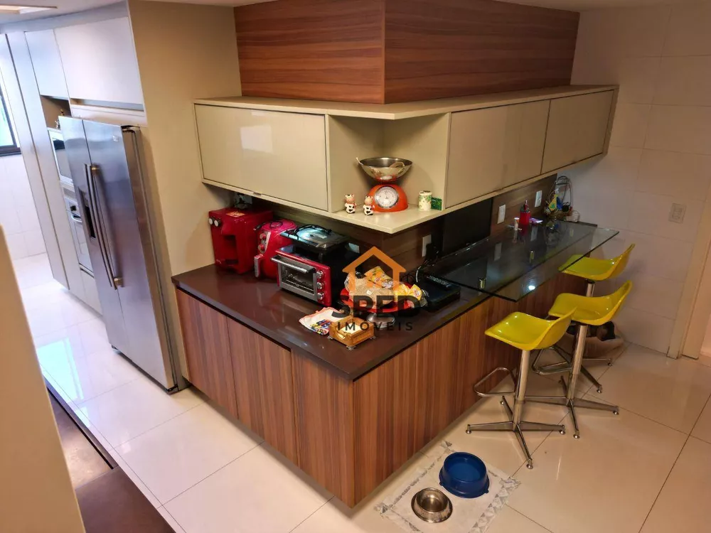 Cobertura, 5 quartos, 320 m² - Foto 2