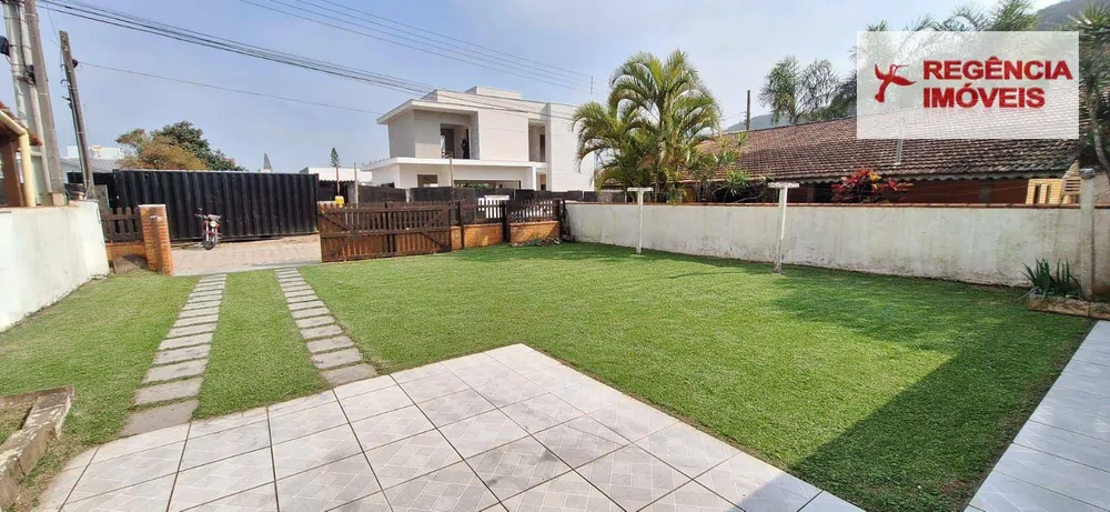 Casa, 6 quartos, 250 m² - Foto 4