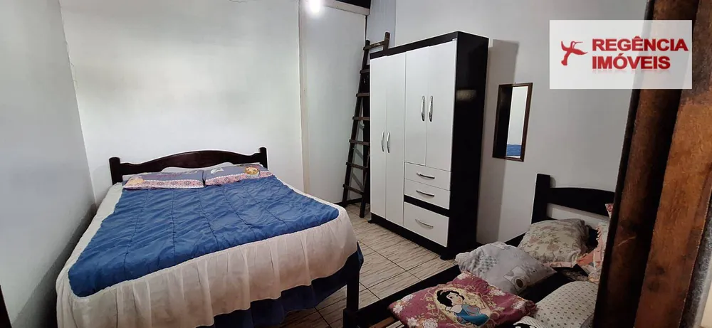 Casa, 6 quartos, 250 m² - Foto 1
