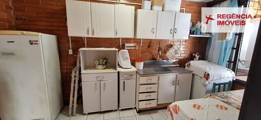 Casa, 6 quartos, 250 m² - Foto 8