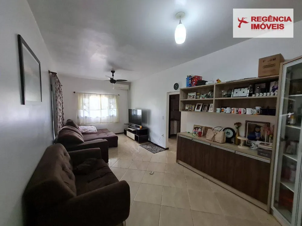 Casa, 4 quartos, 211 m² - Foto 3