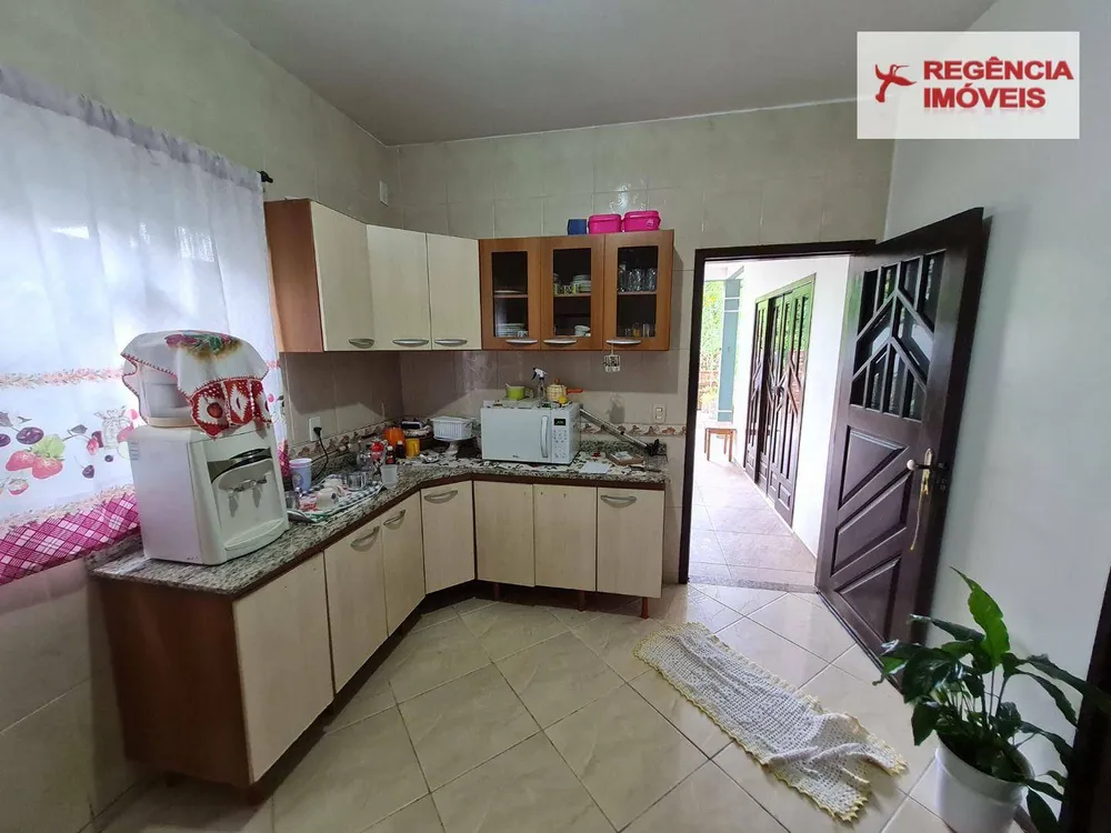 Casa, 4 quartos, 211 m² - Foto 4