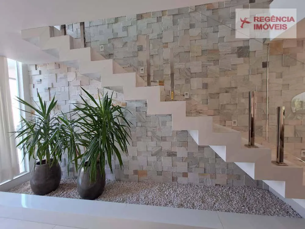 Casa, 4 quartos, 173 m² - Foto 2