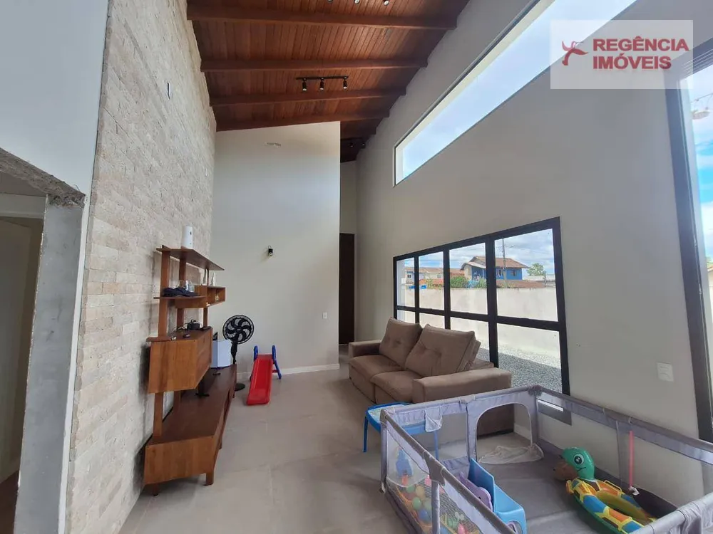 Casa, 4 quartos, 191 m² - Foto 4
