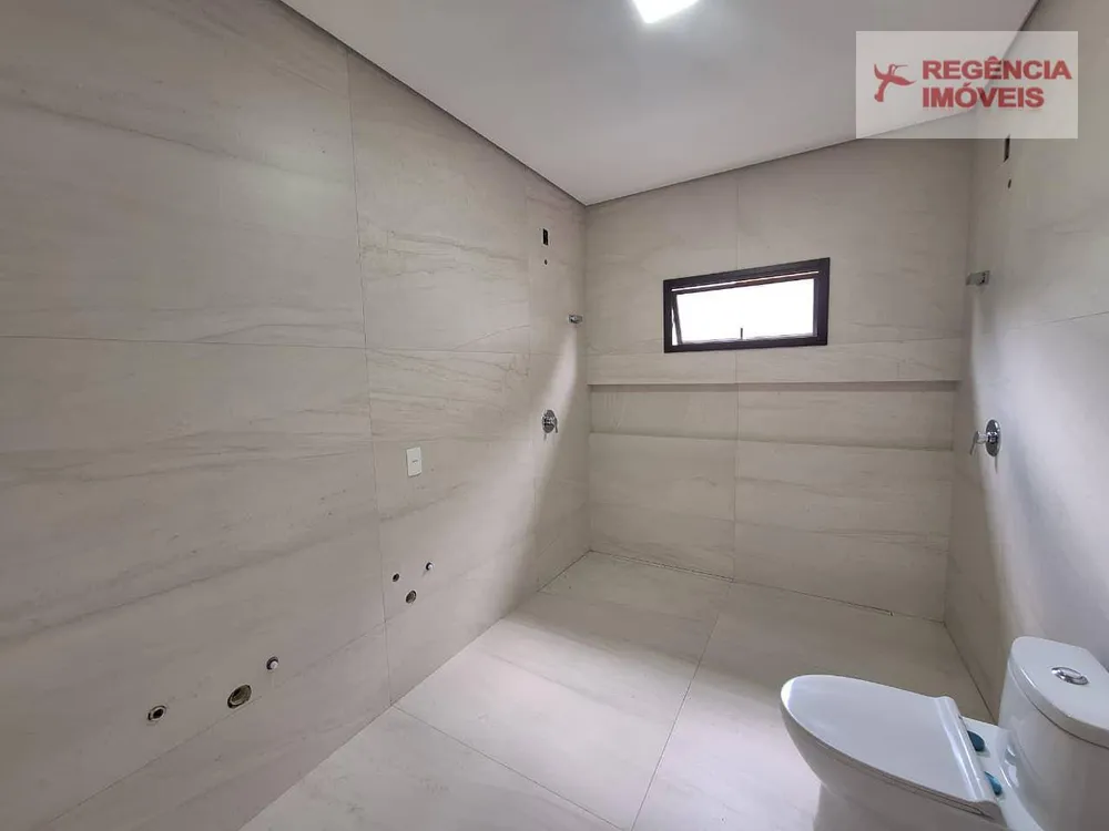 Casa, 4 quartos, 191 m² - Foto 1