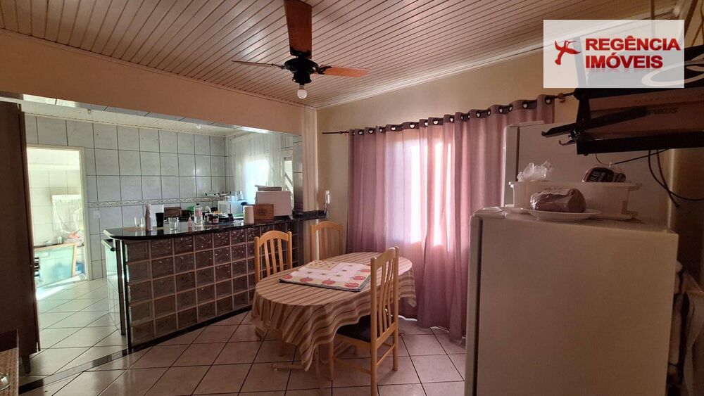 Casa, 3 quartos, 160 m² - Foto 1