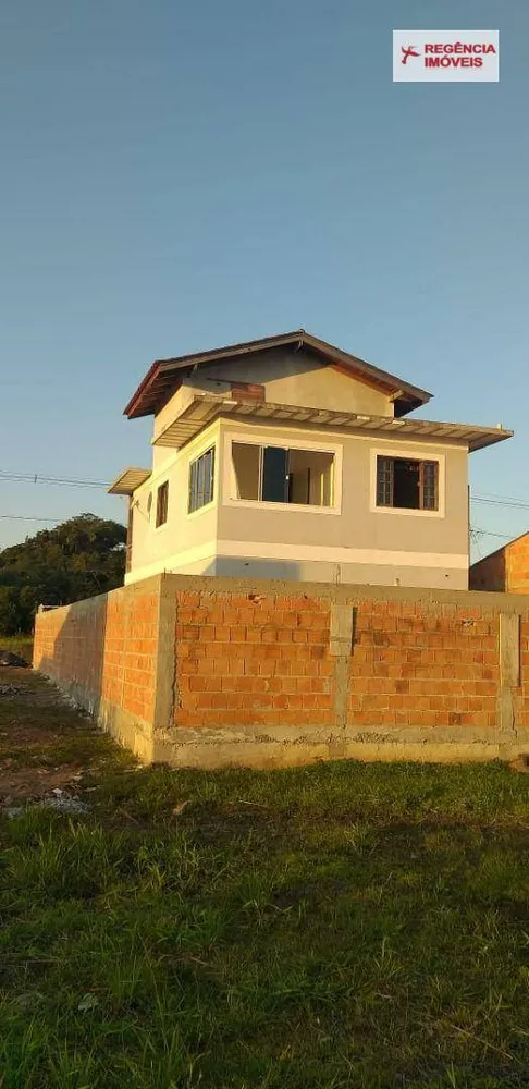 Casa, 4 quartos, 144 m² - Foto 2