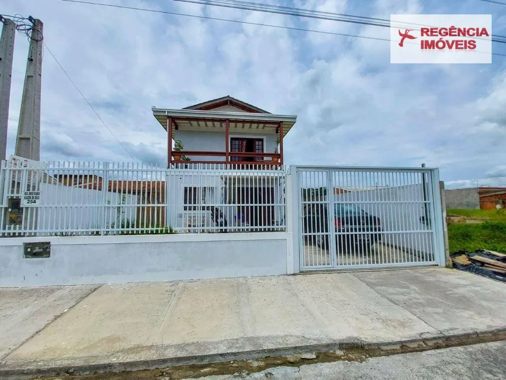 Casa, 4 quartos, 144 m² - Foto 1