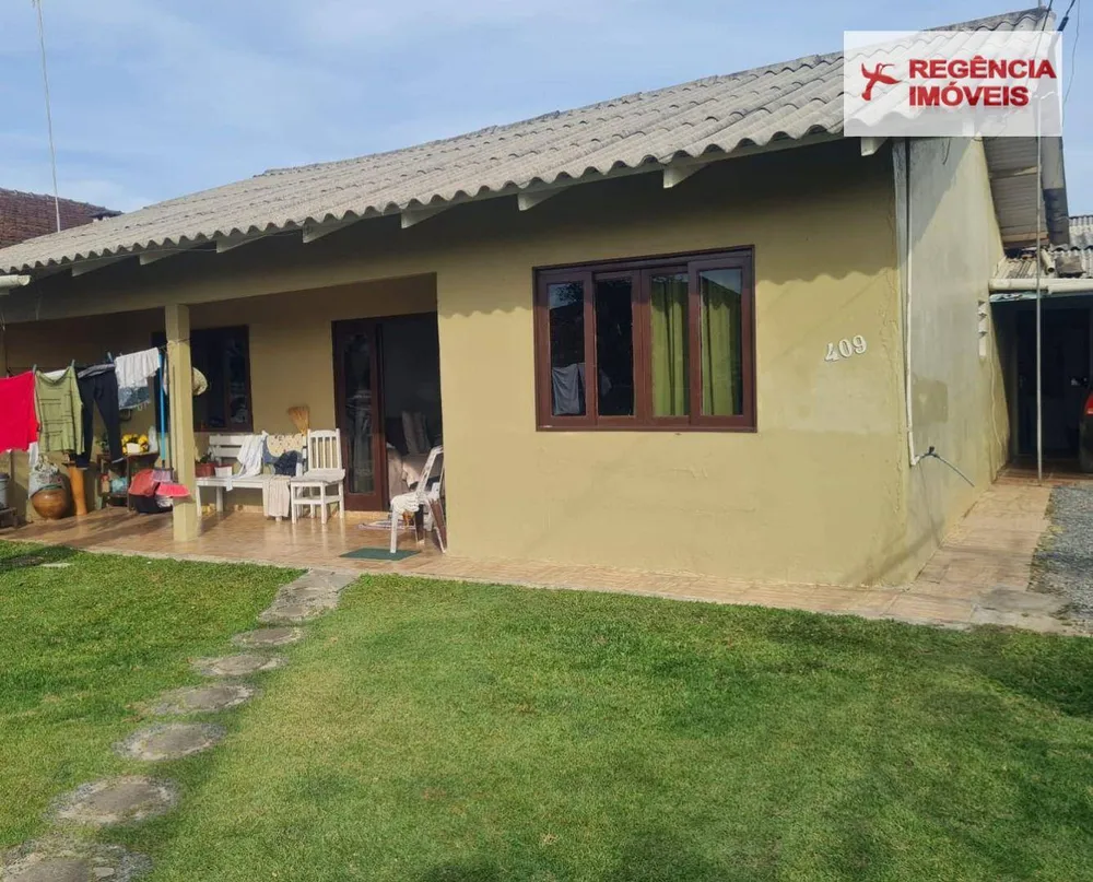 Casa, 5 quartos, 162 m² - Foto 1