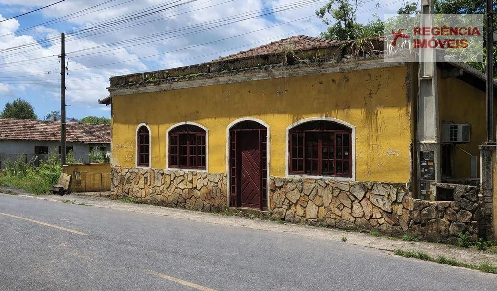 Casa, 3 quartos, 192 m² - Foto 2