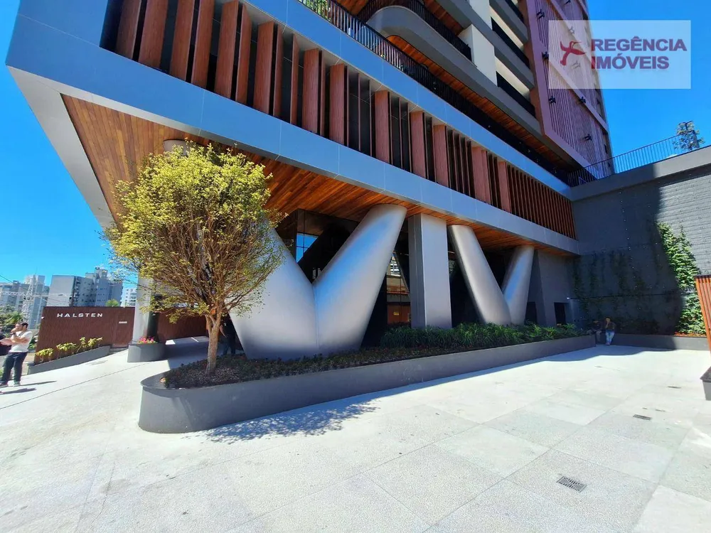 Apartamento, 3 quartos, 256 m² - Foto 1