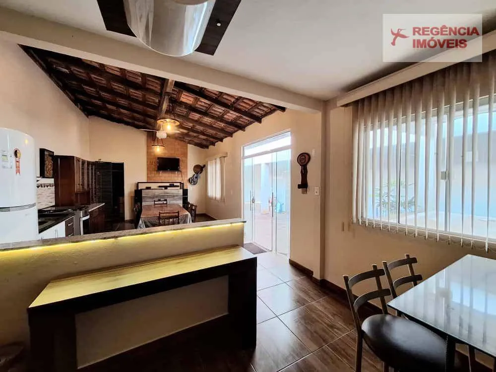Casa, 3 quartos, 188 m² - Foto 13