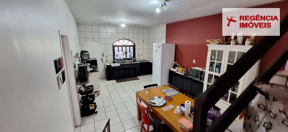 Casa, 3 quartos, 220 m² - Foto 19