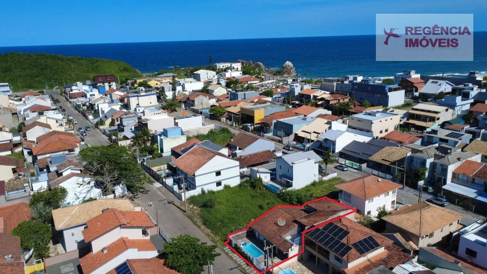 Casa, 3 quartos, 220 m² - Foto 1