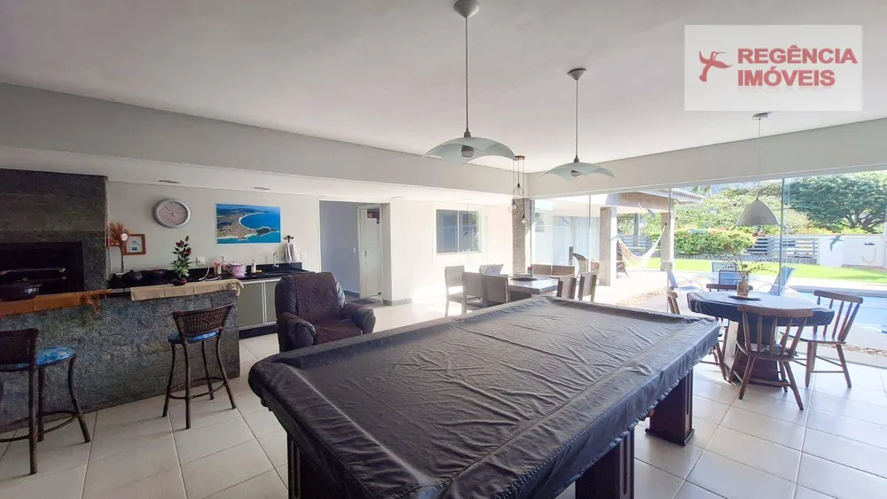 Casa, 4 quartos, 301 m² - Foto 1