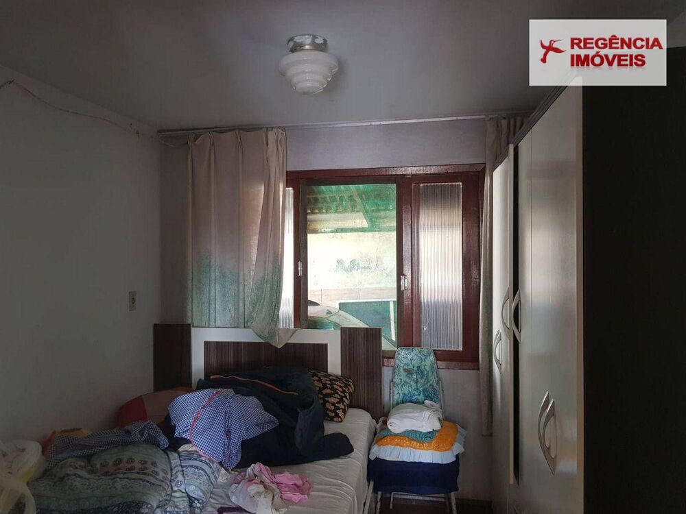 Casa, 4 quartos, 118 m² - Foto 1
