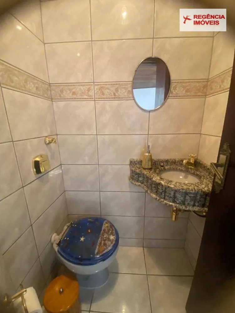 Casa, 3 quartos, 230 m² - Foto 19