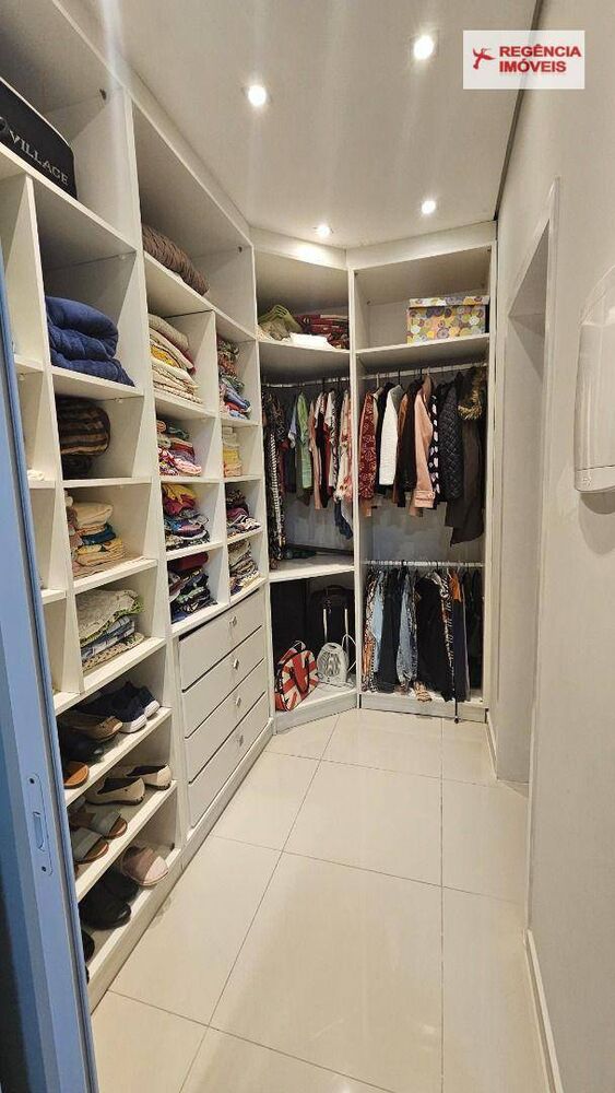 Casa à venda com 3 quartos, 160m² - Foto 3