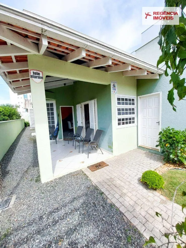 Casa, 4 quartos, 300 m² - Foto 4