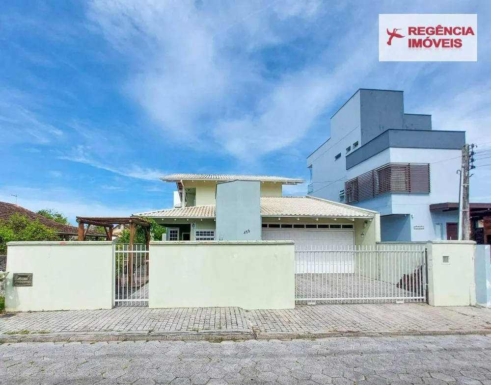 Casa, 4 quartos, 300 m² - Foto 2